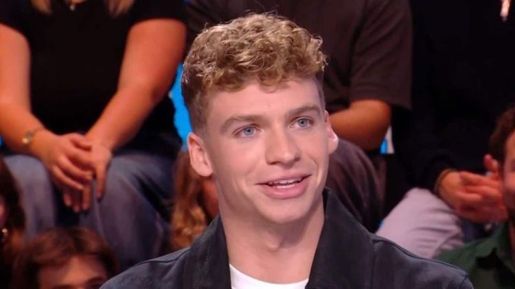 Léon Marchand : le corps "idéal pour faire l'amour" ? Les propos d'une chroniqueuse choquent les téléspectateurs !