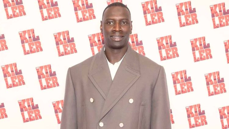 "Il est devenu…" : la transformation physique d’Omar Sy affole la Toile !