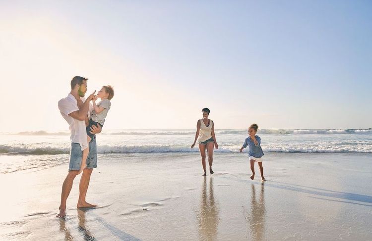Pour la moitié des parents célibataires, cette saison est la plus propice aux rencontres amoureuses