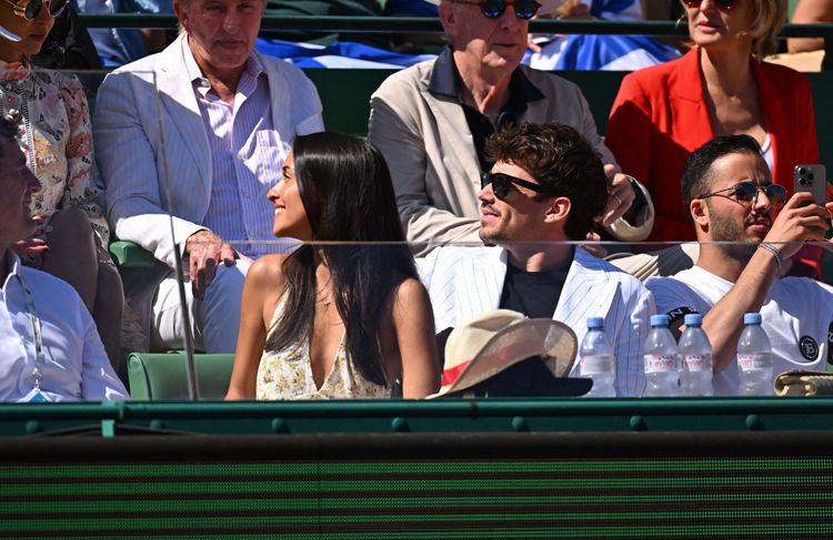 Qui est Alexandra Saint Mleux, la petite amie du pilote Charles Leclerc ?