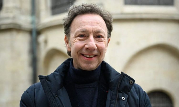 Stéphane Bern (62 ans) avec une femme : "Ca m'excite beaucoup", cette pratique "interdite par l'Eglise" le laisse en émois