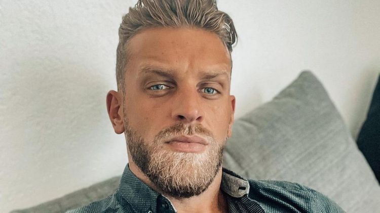 Jordan (Les Ch’tis) : il oublie Manon Van dans les bras d’une célèbre candidate et vous la connaissez tous !