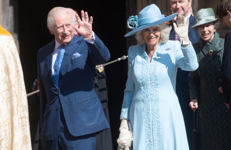 Charles III et Camilla bien entourés pour la messe de Pâques malgré l’absence de Kate et William