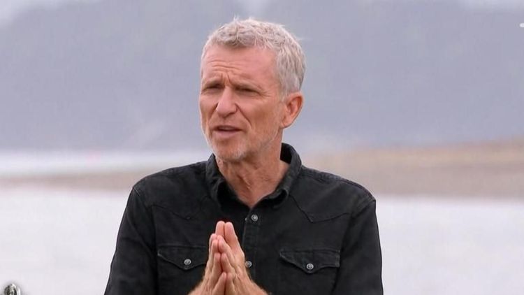 Koh-Lanta : que deviennent les plats exposés avant les épreuves ? La réponse de Denis Brogniart