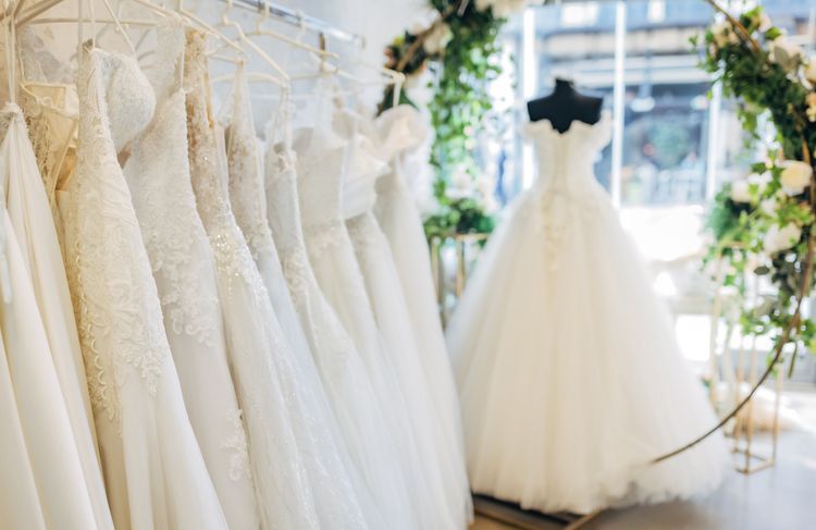 6 conseils pour dénicher sa robe de mariée en seconde main