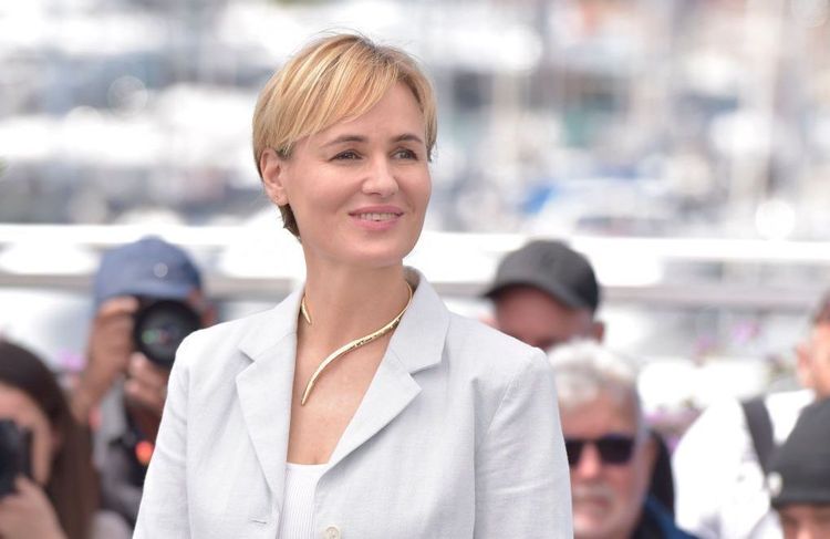 « J’ai besoin de vous » : Judith Godrèche demande au NFP de porter la question des violences sexuelles