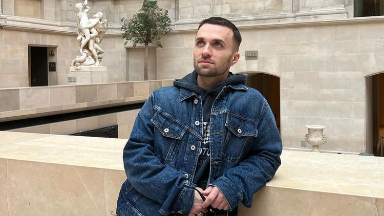 Squeezie : malgré la polémique, il appelle à voter