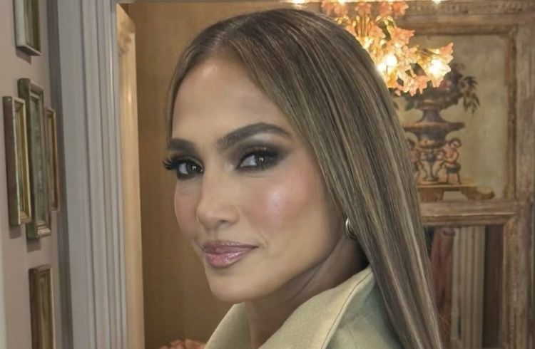 Voici la coloration qui sera la plus en vogue en 2026 selon le coiffeur de Kim Kardashian