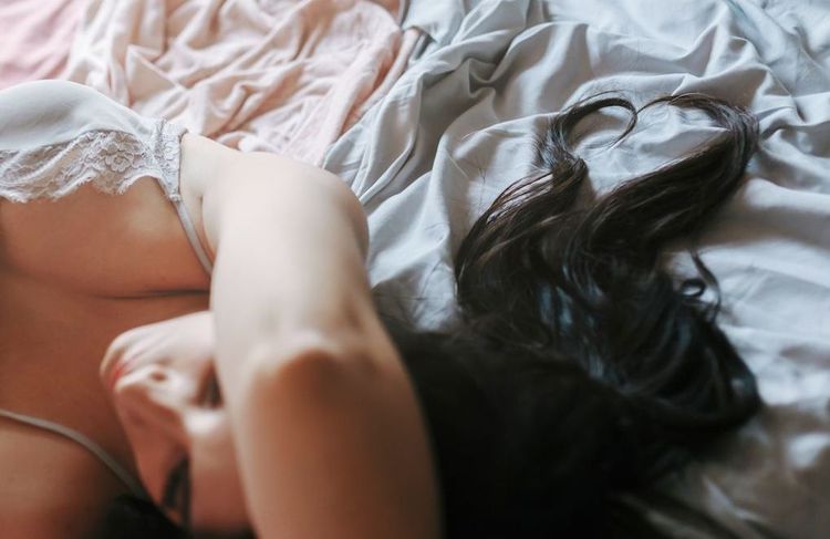 Qu’est-ce que le « consentement non consensuel », ce fantasme tabou souvent abordé en thérapie ?