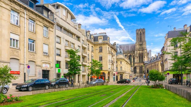 Immobilier à Reims : hausse des prix d'achat et stabilité des loyers en janvier 2026
