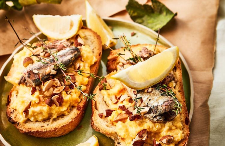 Je suis journaliste cuisine et voici mes 3 recettes préférées aux sardines pour le printemps
