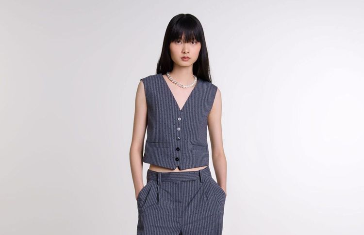 Voici le pantalon le plus vendu chez Maje cette saison
