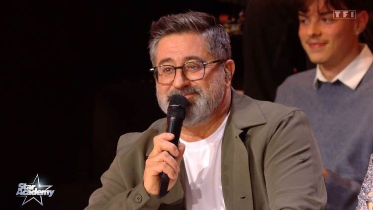 Un grand acteur fait une belle déclaration à Papy, le prof de théâtre de la Star Academy