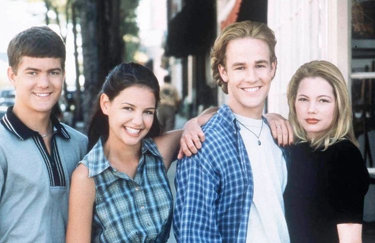 Katie Holmes, Michelle Williams... 22 années après, les actrices de Dawson ressuscitent leur style de girl next door