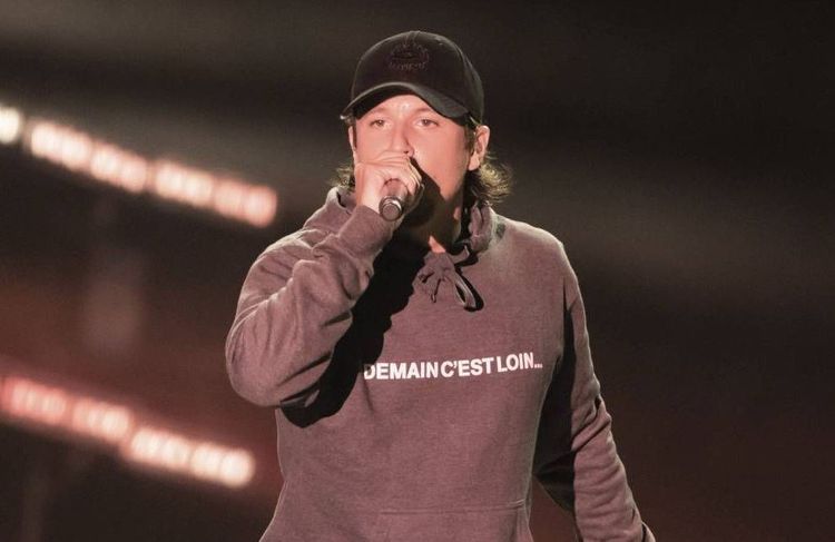 « Dès que je formulais un non, il n’était jamais respecté » : l’ex-femme de Nekfeu, accusé de viol, témoigne