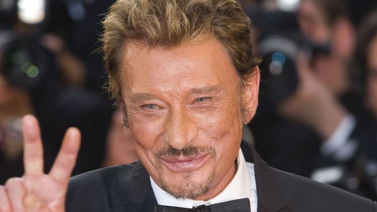 Johnny Hallyday : un aveu de taille sur son anatomie révélé, "J'en ai une…