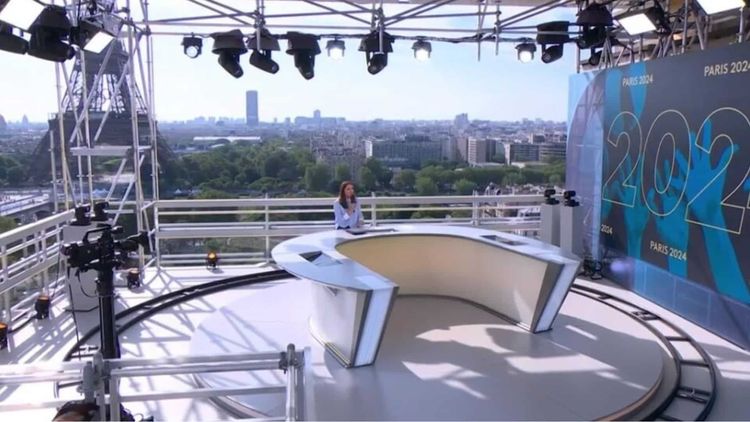 "J'aimerais qu'elle ferme..." : très agacée, une journaliste des JO de Paris 2024 se lâche en plein direct, regardez !