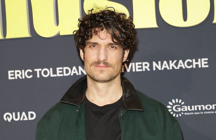 Louis Garrel : ses rares confidences sur ses histoires d'amour compliquées