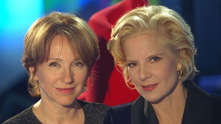 "Elle était comme moi" : Sylvie Vartan à cœur ouvert sur Nathalie Baye qu’elle estimait beaucoup