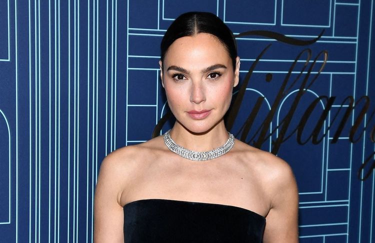 Gal Gadot révèle avoir subi une lourde opération lors de son huitième mois de grossesse