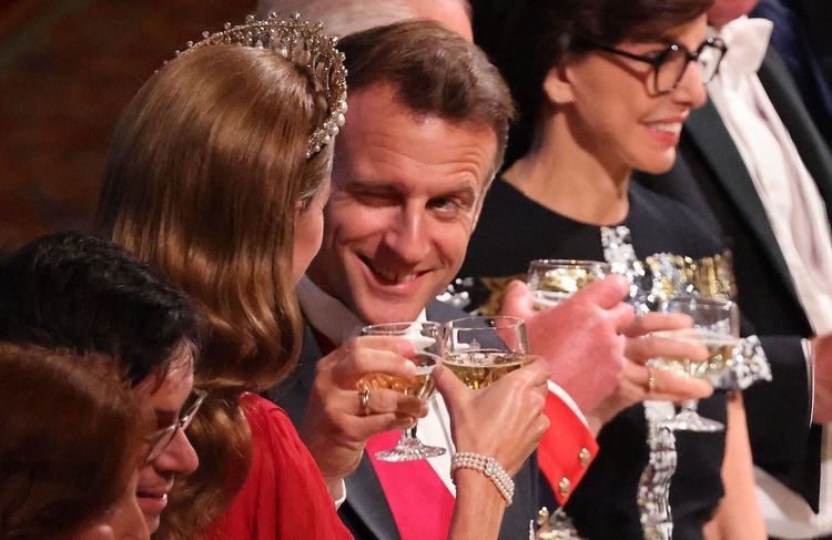 À Windsor, ce clin d’œil d’Emmanuel Macron à Kate Middleton devient viral