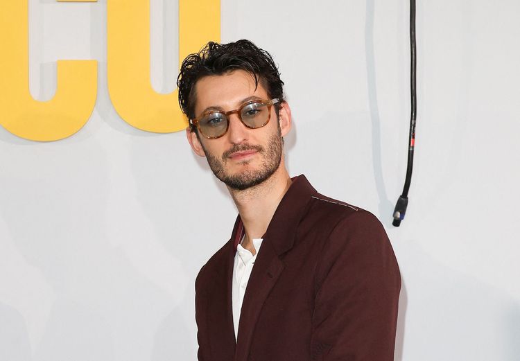 Pierre Niney victime de harcèlement sur un tournage : son témoignage fort