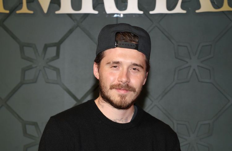 Brooklyn Beckham : après ses déclarations choc sur David et Victoria, il « ne regrette rien »