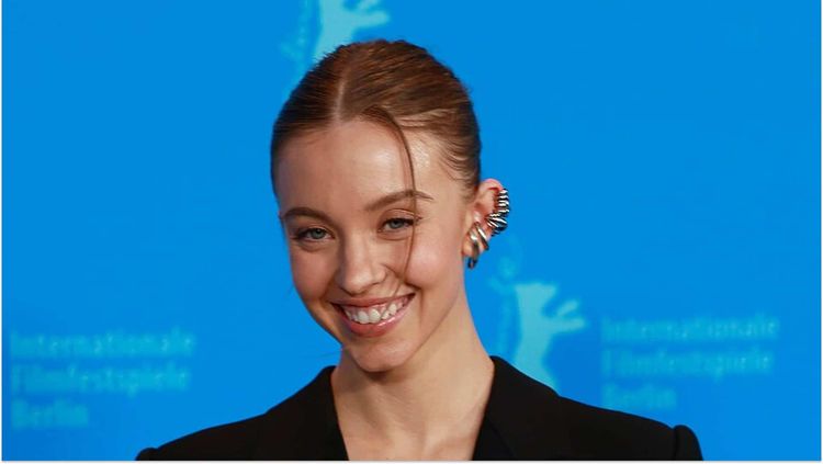 "Elle aurait sa place au…" : Sydney Sweeney bientôt footballeuse ? La vidéo qui fait le buzz