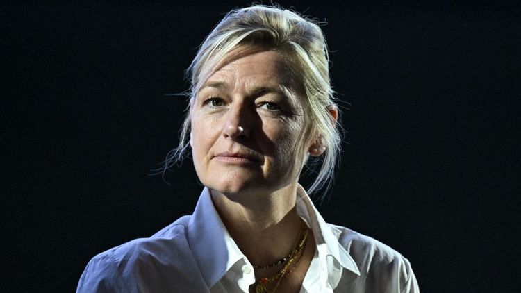 "Ça va devenir le mot d'ordre" : Les invités d'Anne-Elisabeth Lemoine prévenus après l'accident de Nastya Golubeva