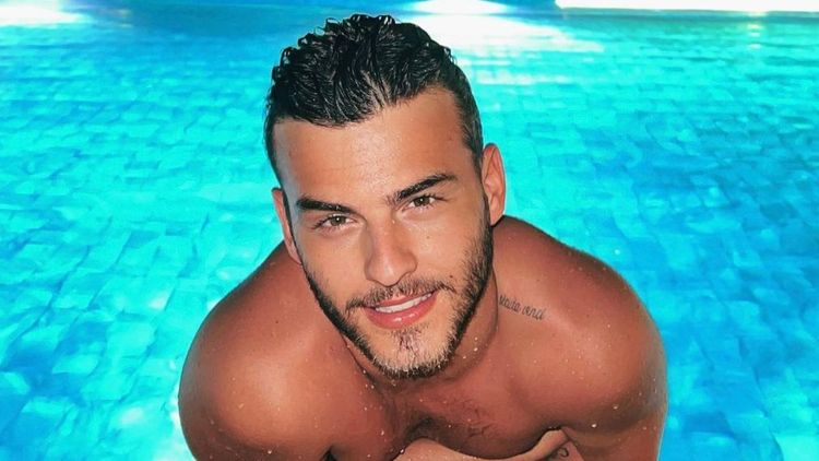 Simon Castaldi : il accuse Adixia d'infidélité , "Je trouve ça...