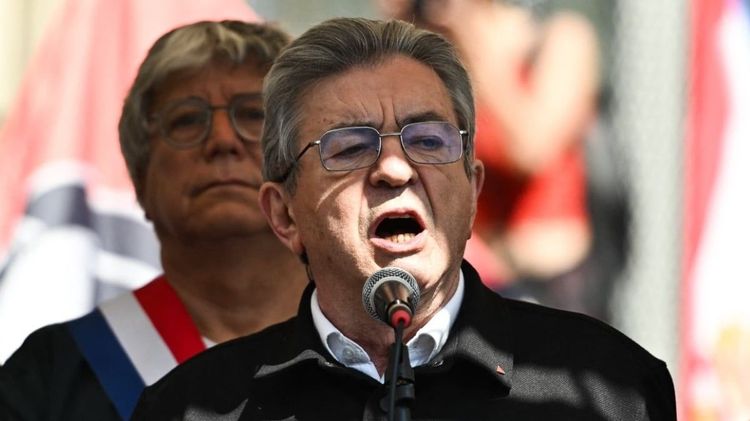 "C’est une sous-m…" : Julien Cohen (Affaire Conclue) pulvérise violemment Jean-Luc Mélenchon