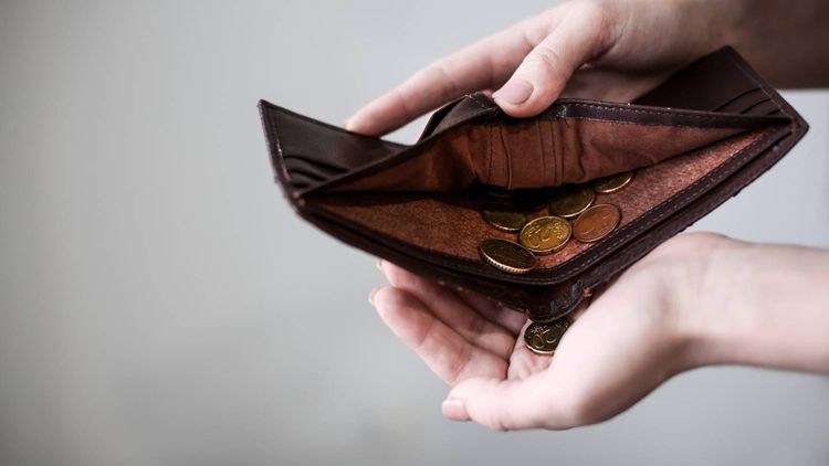 Les chiffres inquiétants de la pauvreté, banques les moins chères... Les 3 infos argent du jour