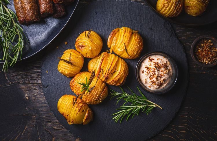 Les pommes de terre façon soupe à l’oignon, la recette 100 % réconfortante