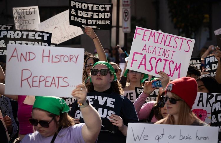 « Les femmes ont-elles ruiné le monde du travail ? » : on vous explique la polémique autour d’un article du « New York Times »