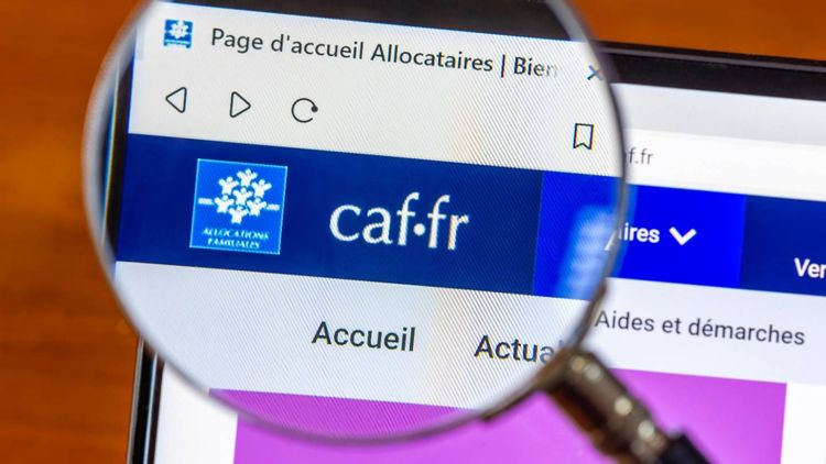 RSA, minimum vieillesse, AAH... Bonne nouvelle, ces aides sociales seront bien revalorisées en 2025