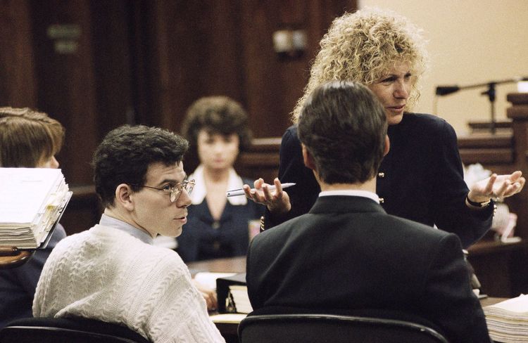 « Monstres » sur Netflix : que devient Leslie Abramson, l'avocate des frères Menendez ?