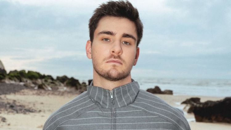 "Je ne pensais à rien, à part mourir" : Julien Lieb (Star Academy) se confie sur sa dépression et raconte comment il s’en est sorti