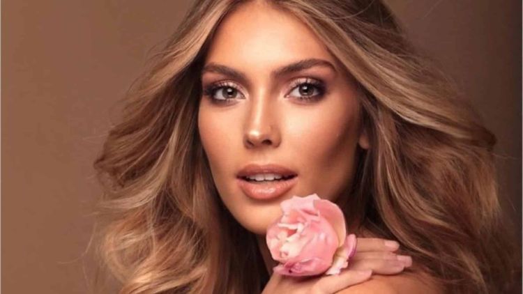 "Encore choquée de la nouvelle" : le comité Miss France a choisi la candidate qui concourra à Miss Monde 2025