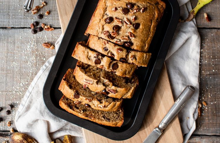 Ma recette inratable de banana bread au chocolat qui fait son effet à tous mes dîners