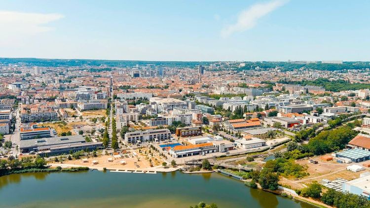 Immobilier à Nancy : hausse contrastée entre achat et location en novembre 2025