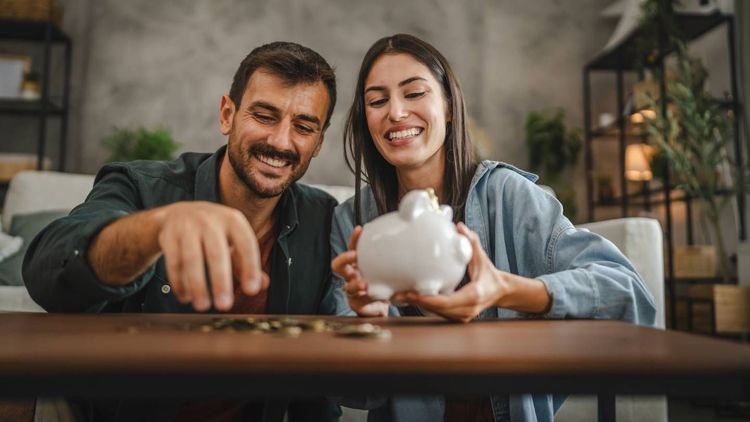 Crédit immobilier : emprunter seul ou à deux, une question qui peut coûter cher
