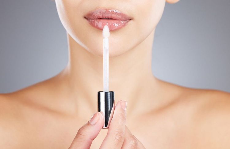 Gloss non-collant : on a déniché le fard laqué idéal pour nos lèvres