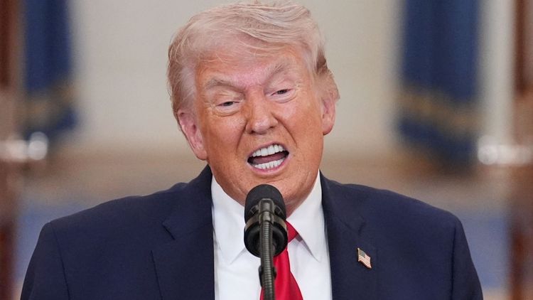 "Le président des États-Unis déblatère comme un détraqué" : Le dérapage sanglant de Donald Trump déclenche une furie de critiques sur la toile