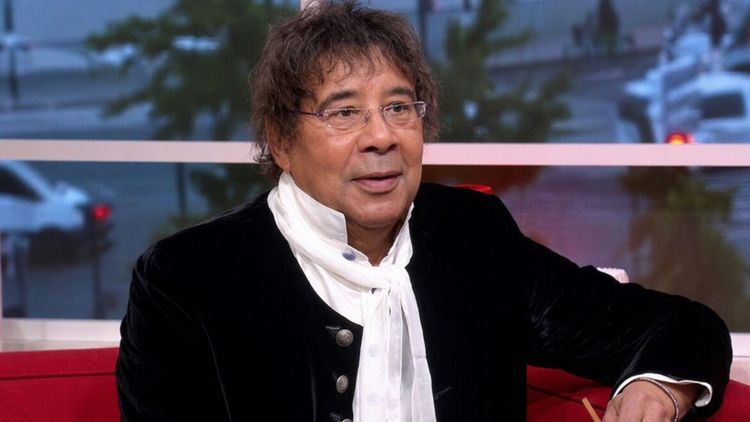 Laurent Voulzy lève le secret sur le cancer de la prostate dont il a été atteint : "Le message du médecin n’était guère encourageant"