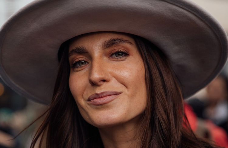 Long lasting hack : l’astuce qui permet de faire durer son maquillage toute la journée
