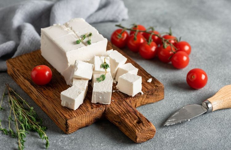 Comment bien conserver la feta une fois ouverte ?