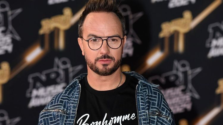 Jarry (47 ans) revient sur le jour où il a avoué son homosexualité à son père : "Si c'était à refaire..."