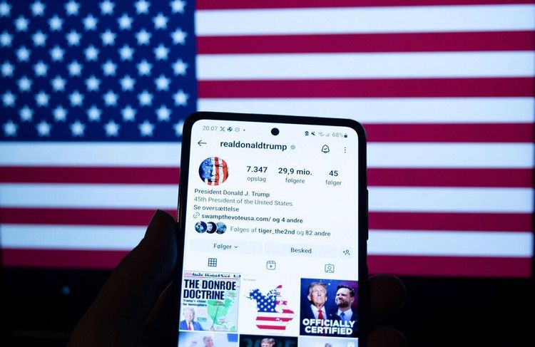 Instagram vous a-t-il forcé à suivre les comptes de Trump et J.D. Vance ?
