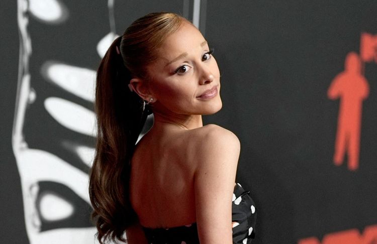 « American Horror Story » : Ariana Grande rejoint le casting de la saison 13