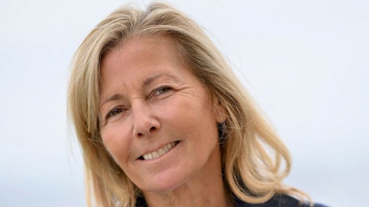 Loin du bling-bling en Corse, Claire Chazal nous dévoile sa maison secondaire et sa méthode choc pour se "détendre"